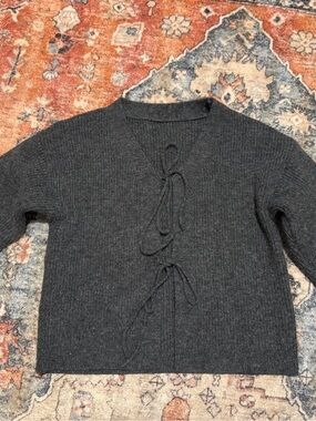 Women’s Sweater